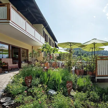 Guest house Theresienhof Petschnitzen