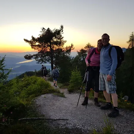 Konukevi Theresienhof 3*