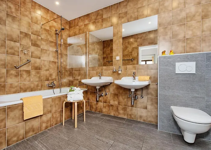 Theresienhof بيت ضيافة 3*